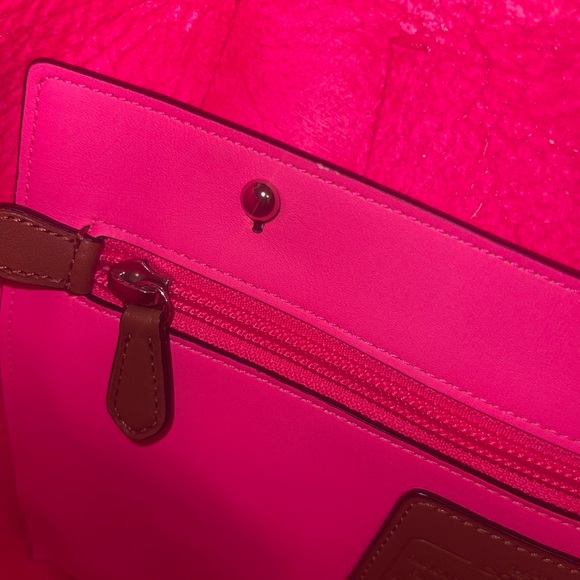 🌟🌟COACH TOTE. EUC - Picture 7 of 12
